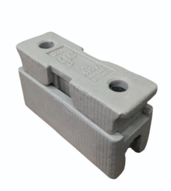 Gippson 32 AMP 415 Volt Cream GC Plain